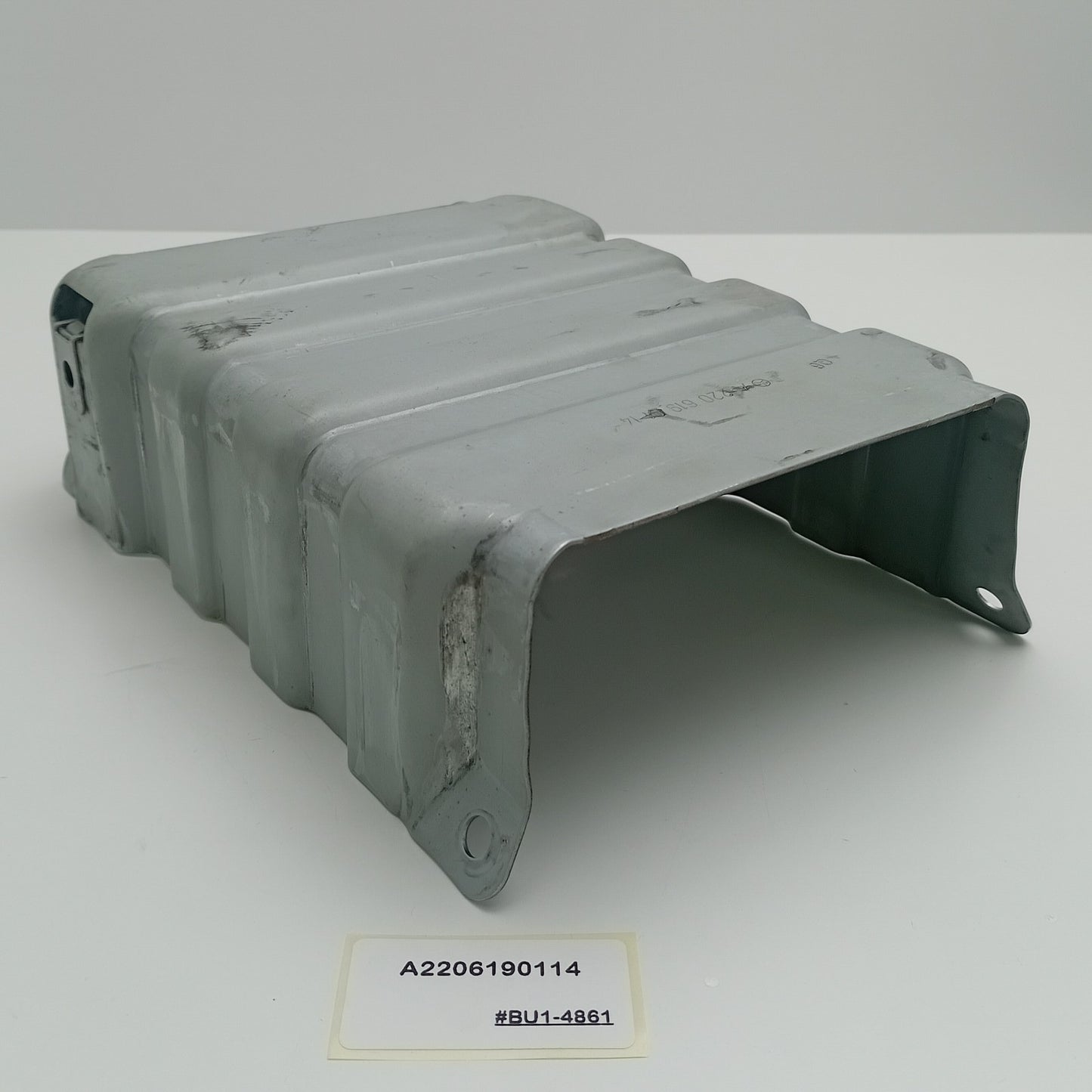 1998-2006 Mercedes-Benz S-Class W220 Center Console Bracket A2206190114