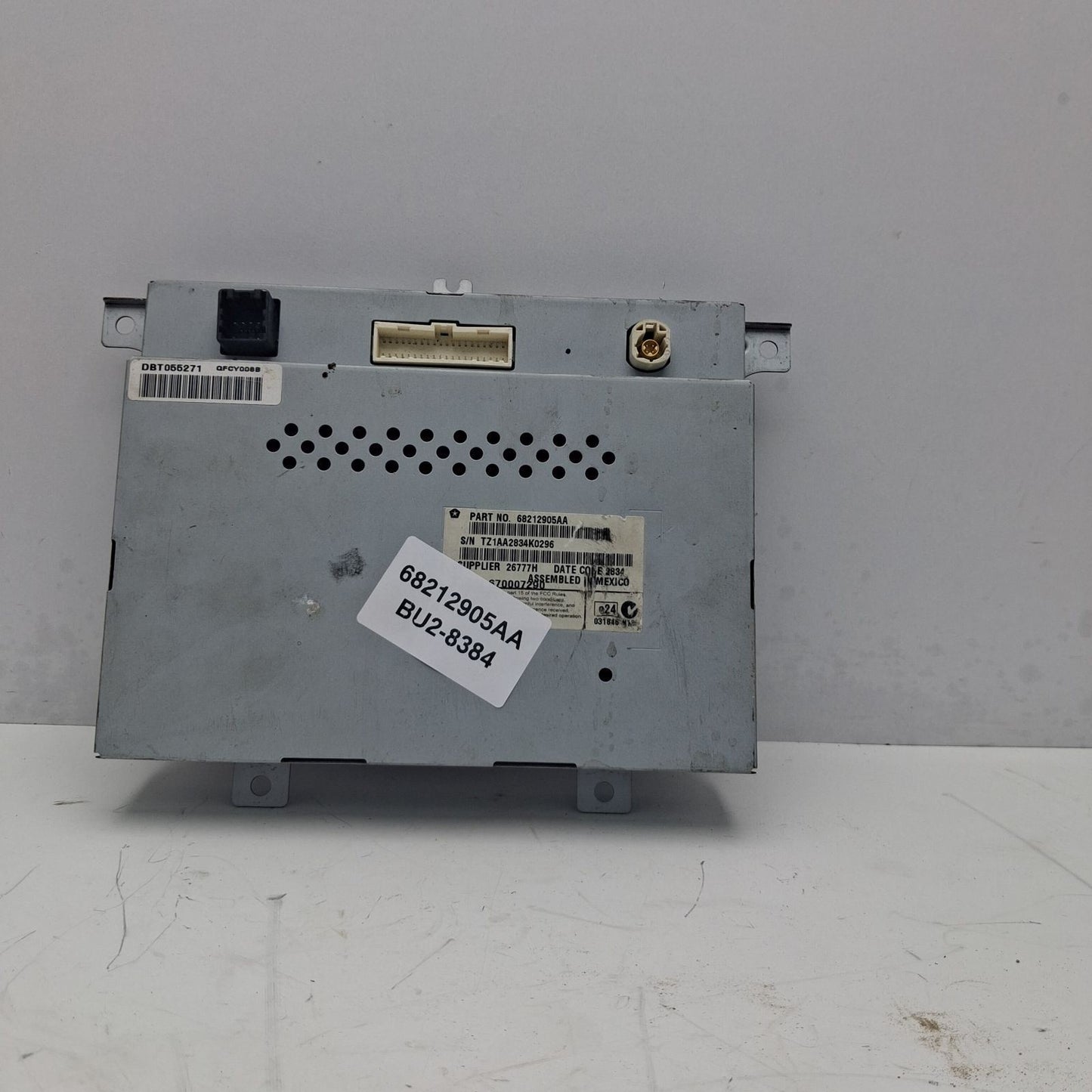 2014-2017 Maserati Ghibli Navigation Display Screen 68212905AA