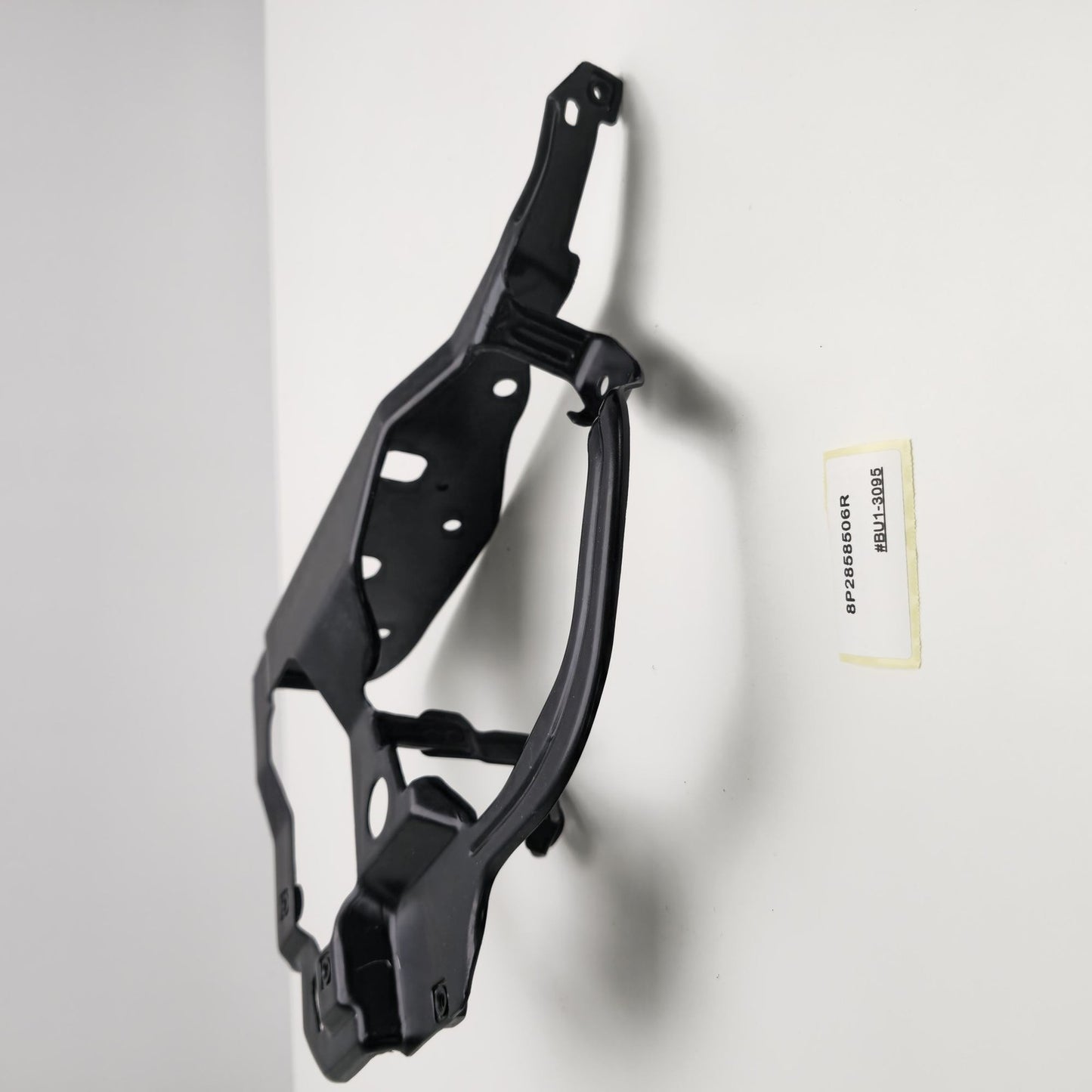 2009-2012 Audi A3 FUSE BOX BRACKET 8P2858506R