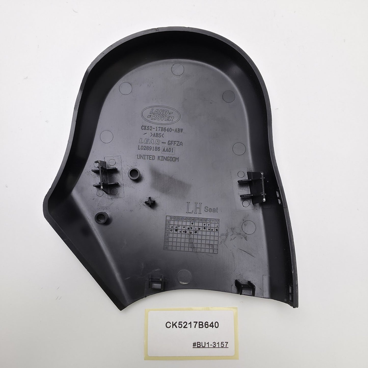 2016 Land Rover Discovery FRONT LEFT SEAT INNER TRIM CK5217B640