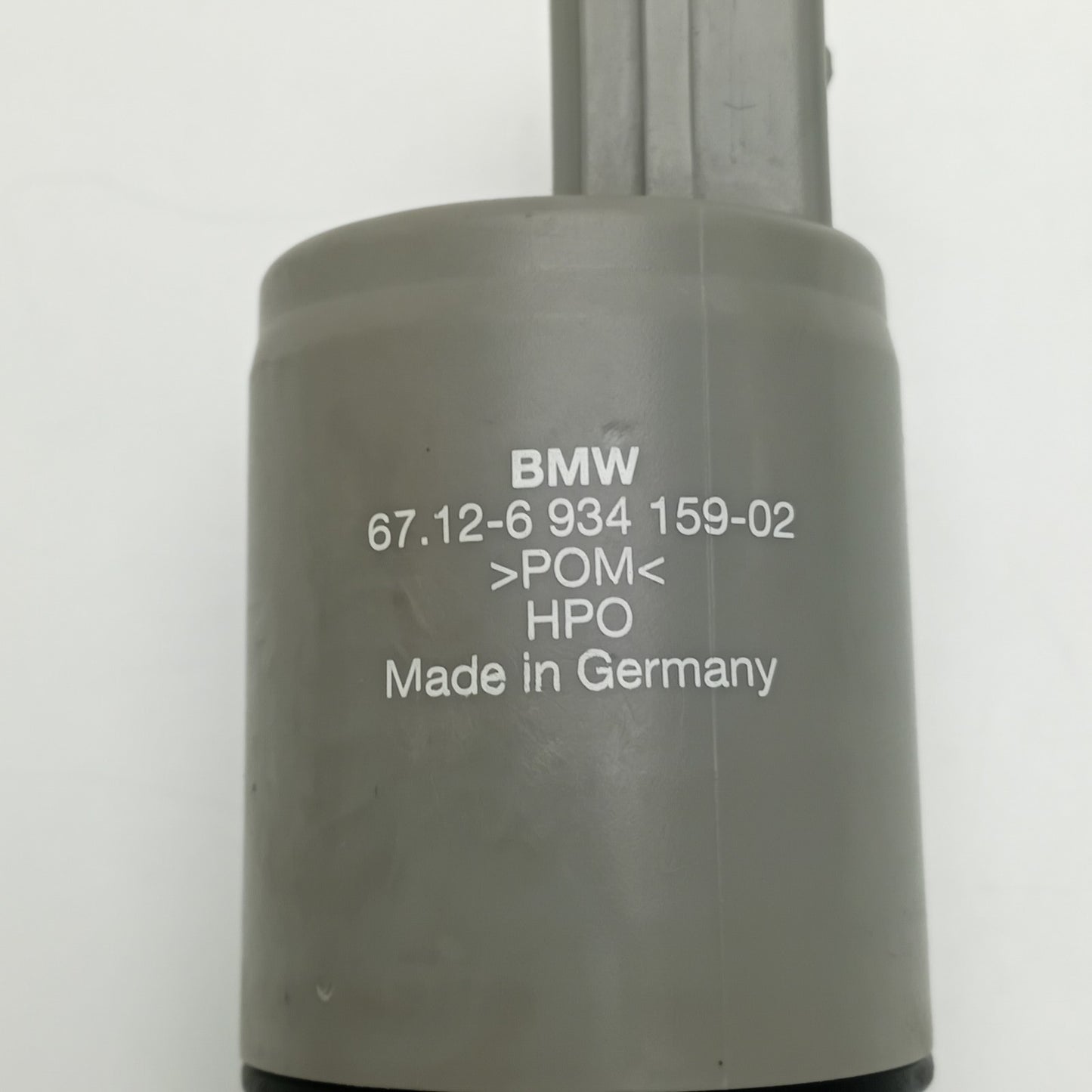 2006-2012 BMW E91 Windshield Washer Pump 6934159