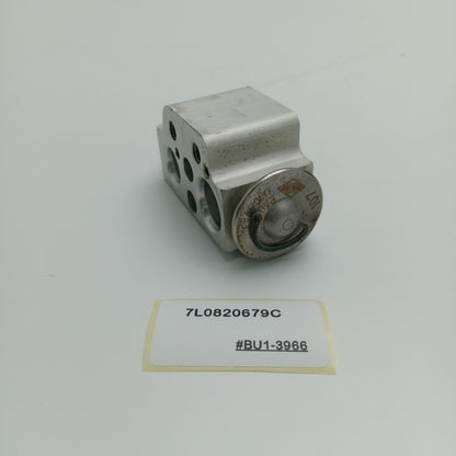 2008 Porsche Cayenne A/C EXPANSION VALVE 7L0820679C