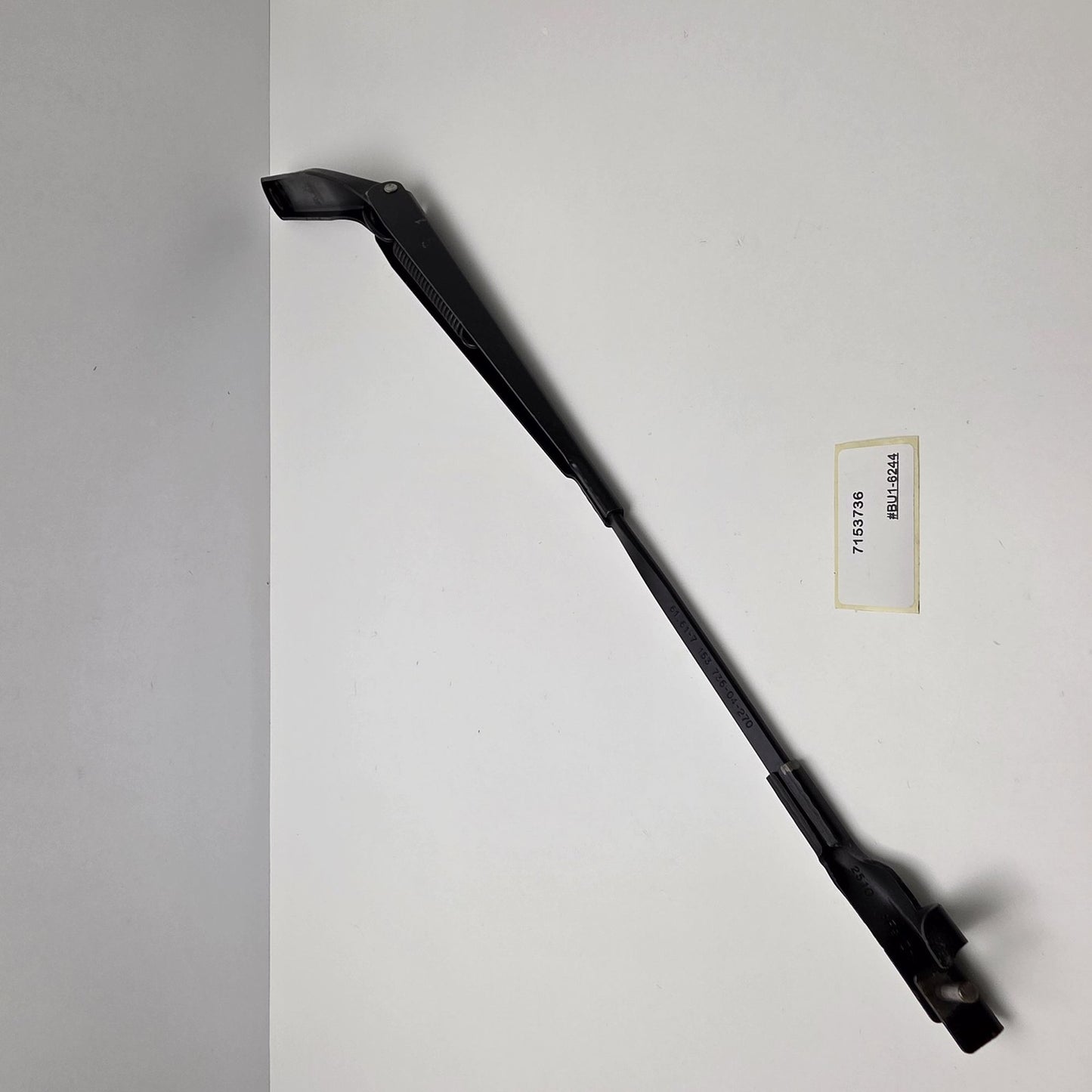 2007-2014 BMW X6 Front Windshield Wiper Arm 7153736