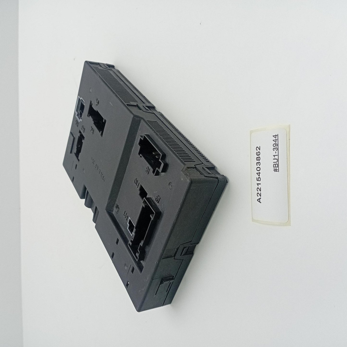2007-2014 Mercedes-Benz S550 Rear Trunk SAM Module A2215403862