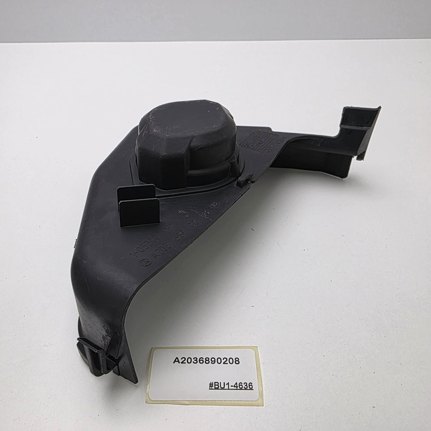 2007 Mercedes-Benz C350 Lower Cover A2036890208