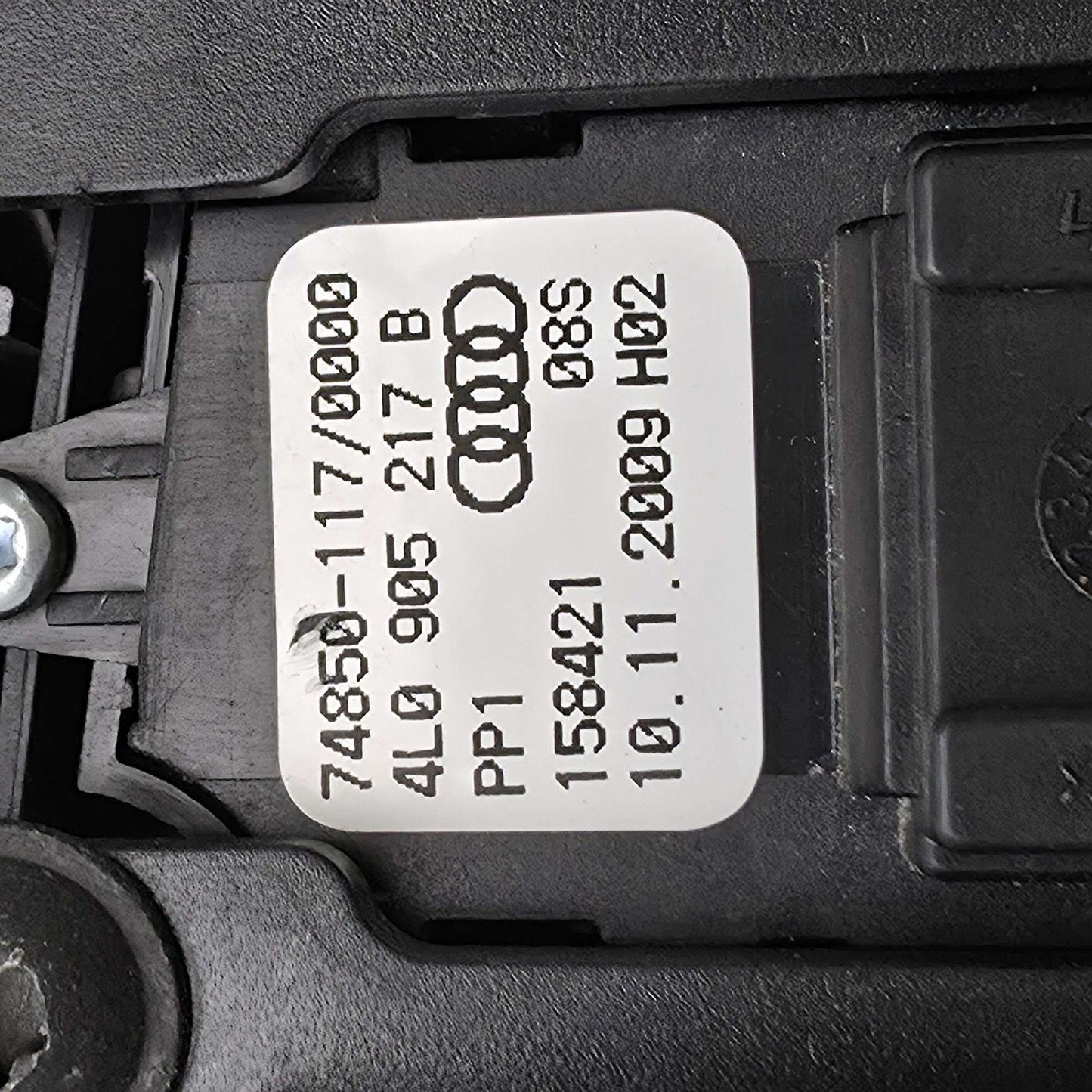 2005-2015 Audi Q7 Center Console Radio Professional Controller 4L0864261C