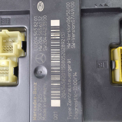 2008-2011 Mercedes-Benz C230 Rear SAM Module Fuse Box Relay 2045458201
