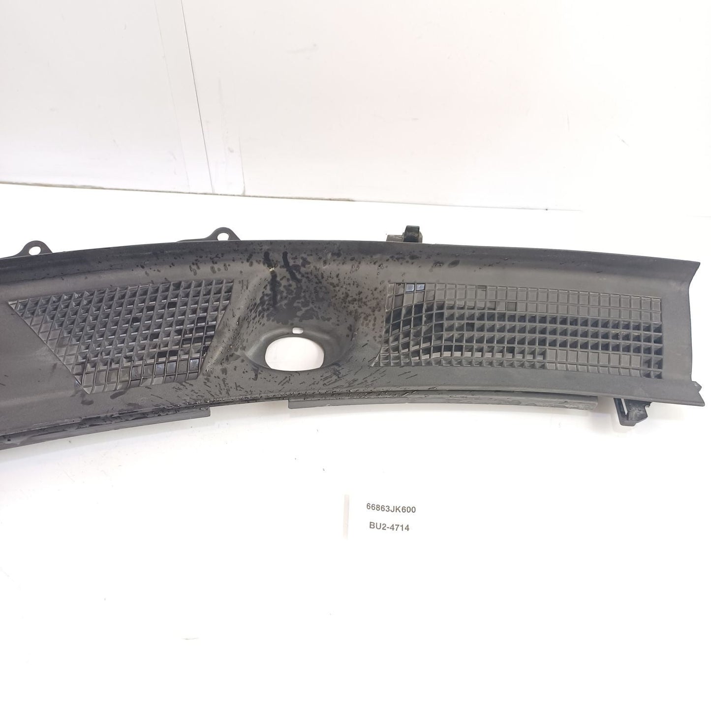 2007-2008 Infiniti G35 Cover-Cowl Top Grille,LH 66863JK600