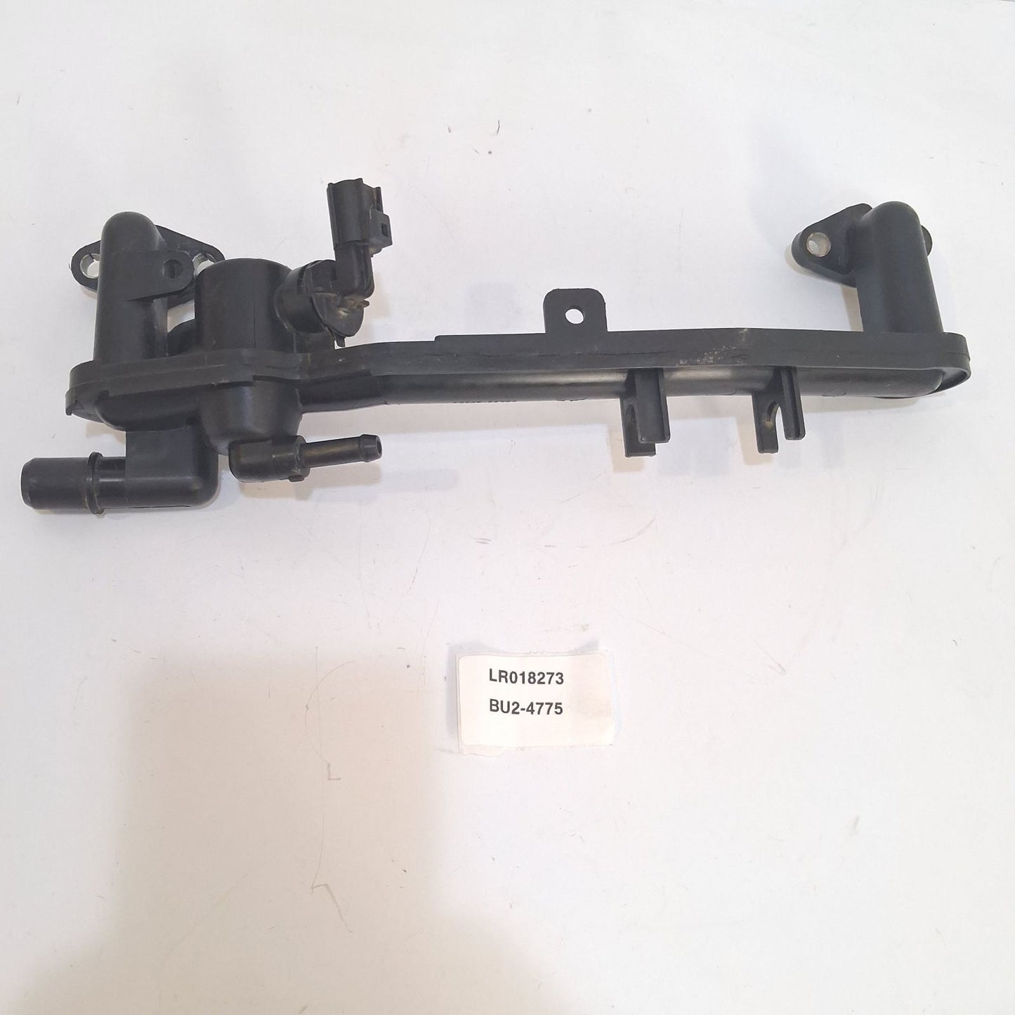 2010-2013 Land Rover LR4 Heater Manifold Tube LR018273
