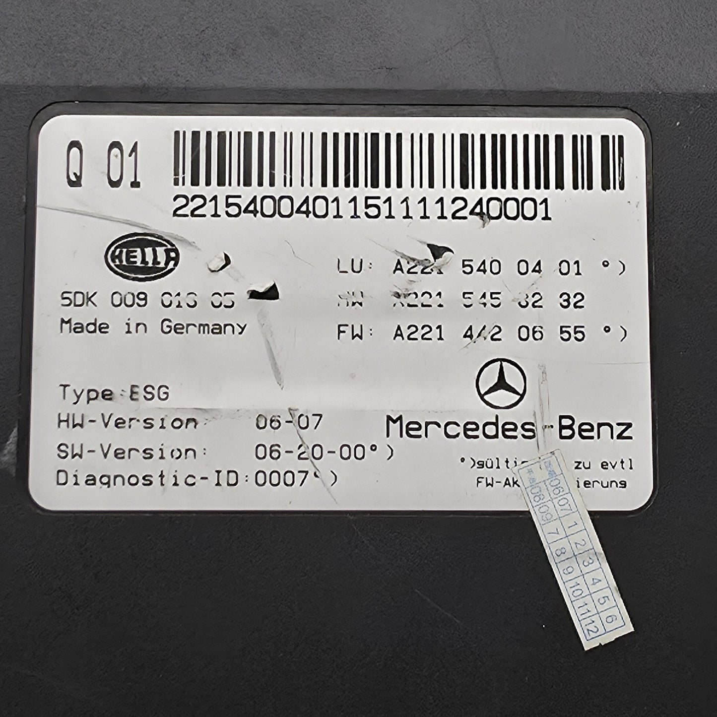 2007 Mercedes-Benz S65 Electric Power Supply Control Fuse Box A2215400401