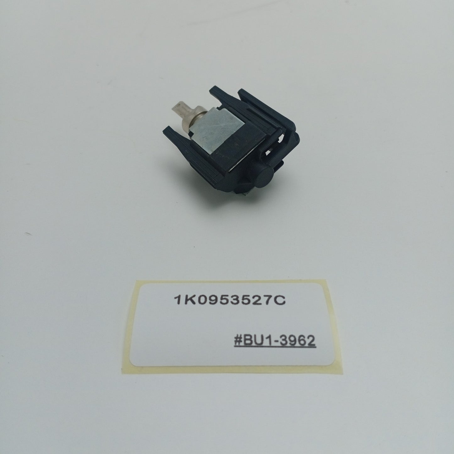 2003-2019 Volkswagen Beetle Steering Column Lock Solenoid 1K0953527C