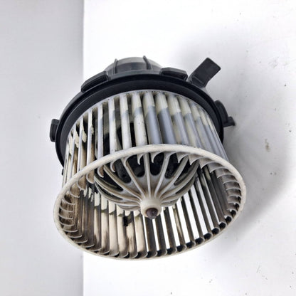 2009-2012 Audi A4 Heater Blower Motor U0852003