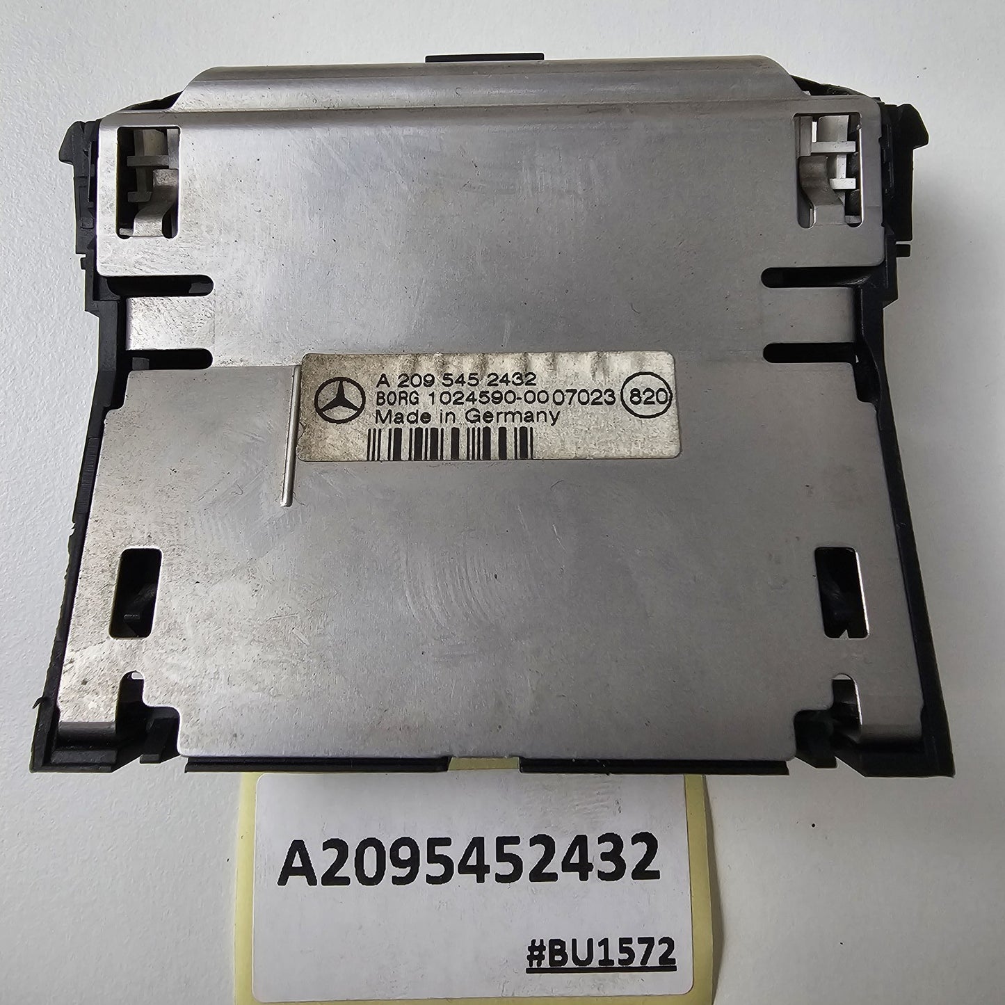 2004-2008 Mercedes-Benz W203 C-Class Parking Display Control Unit A2095452432