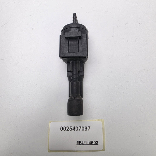 2007-2009 Mercedes-Benz E320 Air Injection Pump Check Valve 0025407097
