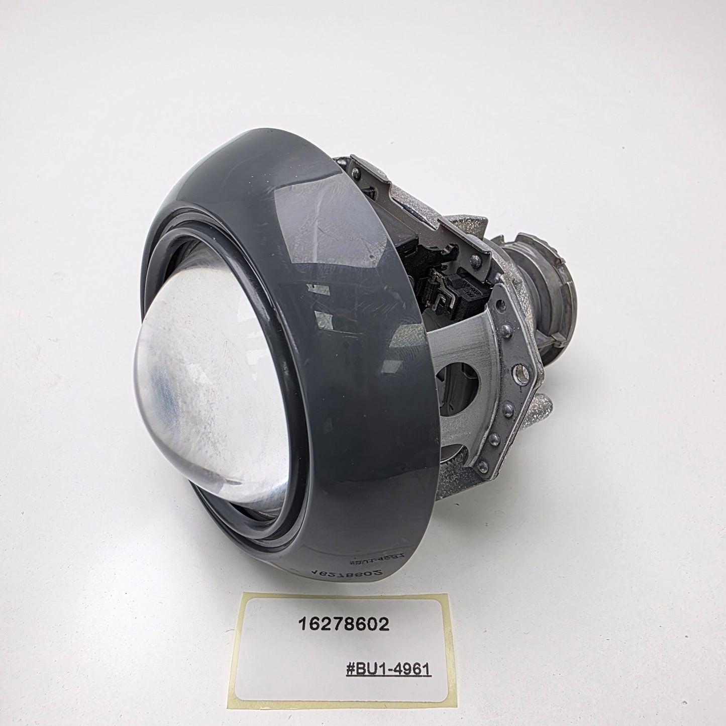2011-2017 BMW 1 headlamp projector lens 16278602