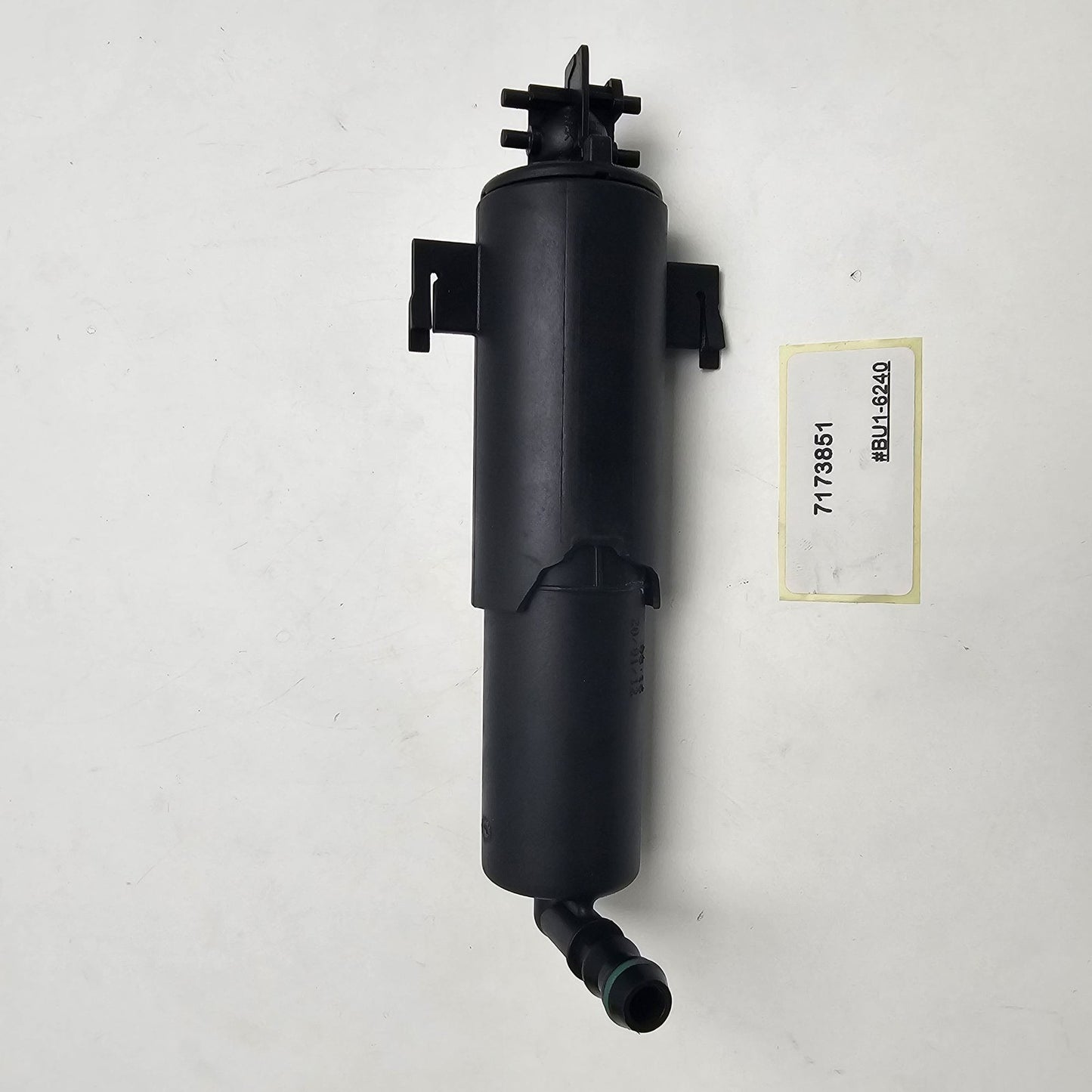 2007-2013 BMW X5 Headlight Washer Nozzle Left 7173851