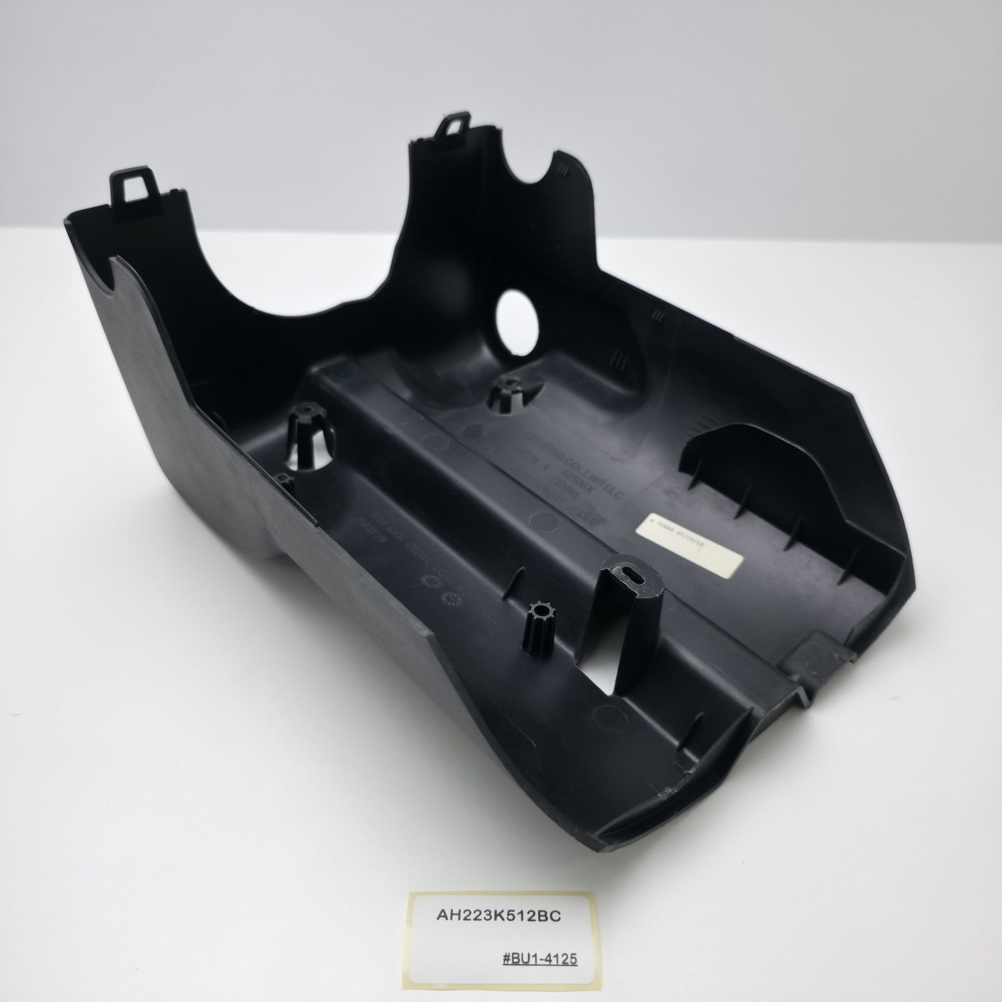 2010-2016 Land Rover LR4 Lower Steering Column Trim Cover AH223K512B