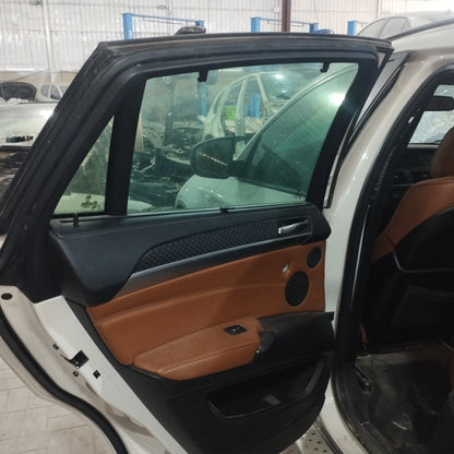 2012 BMW X6 Left & Right Upper Front Door Hinges – Used OEM