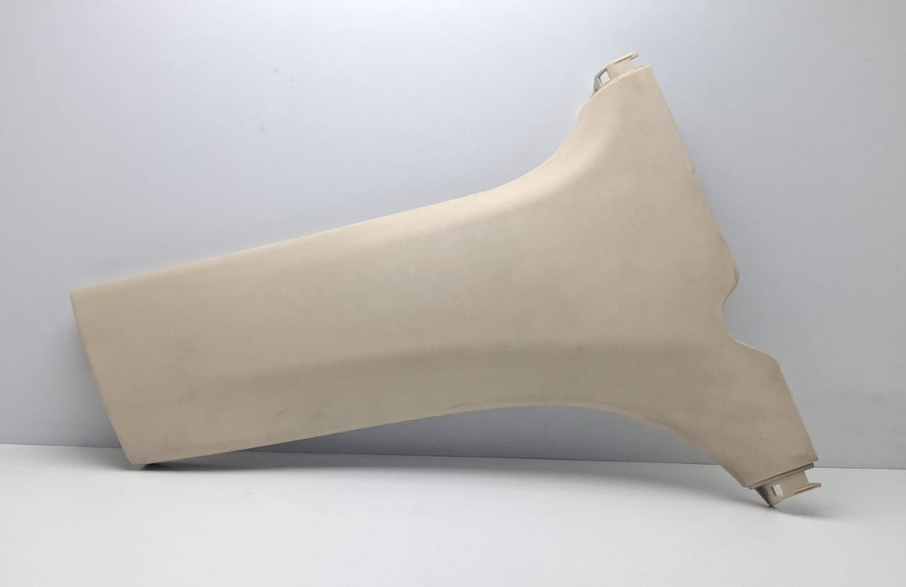 2007-2011 Lexus ES350 Center Pillar Lower RH Garnish 62413-33080