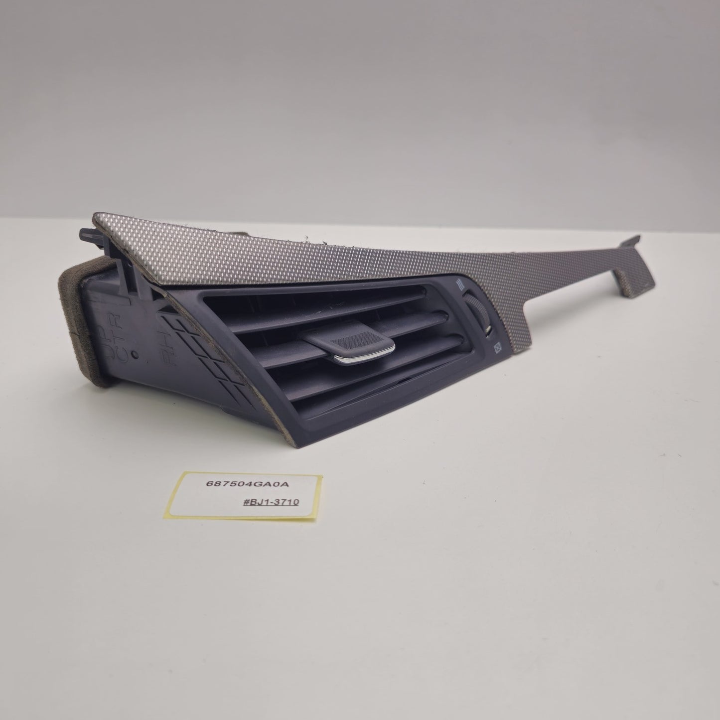 2014-2019 Infiniti Q50 Ventilator Assy-Side 687504GA0A