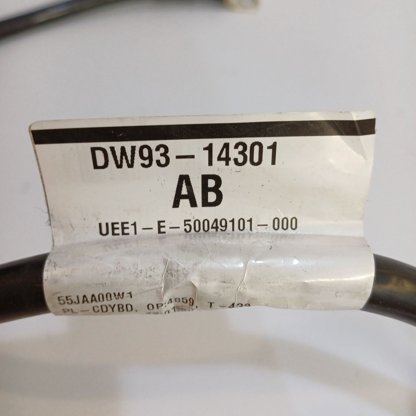 2010-2019 Jaguar XJ Negative Battery Terminal Connector DW9314301
