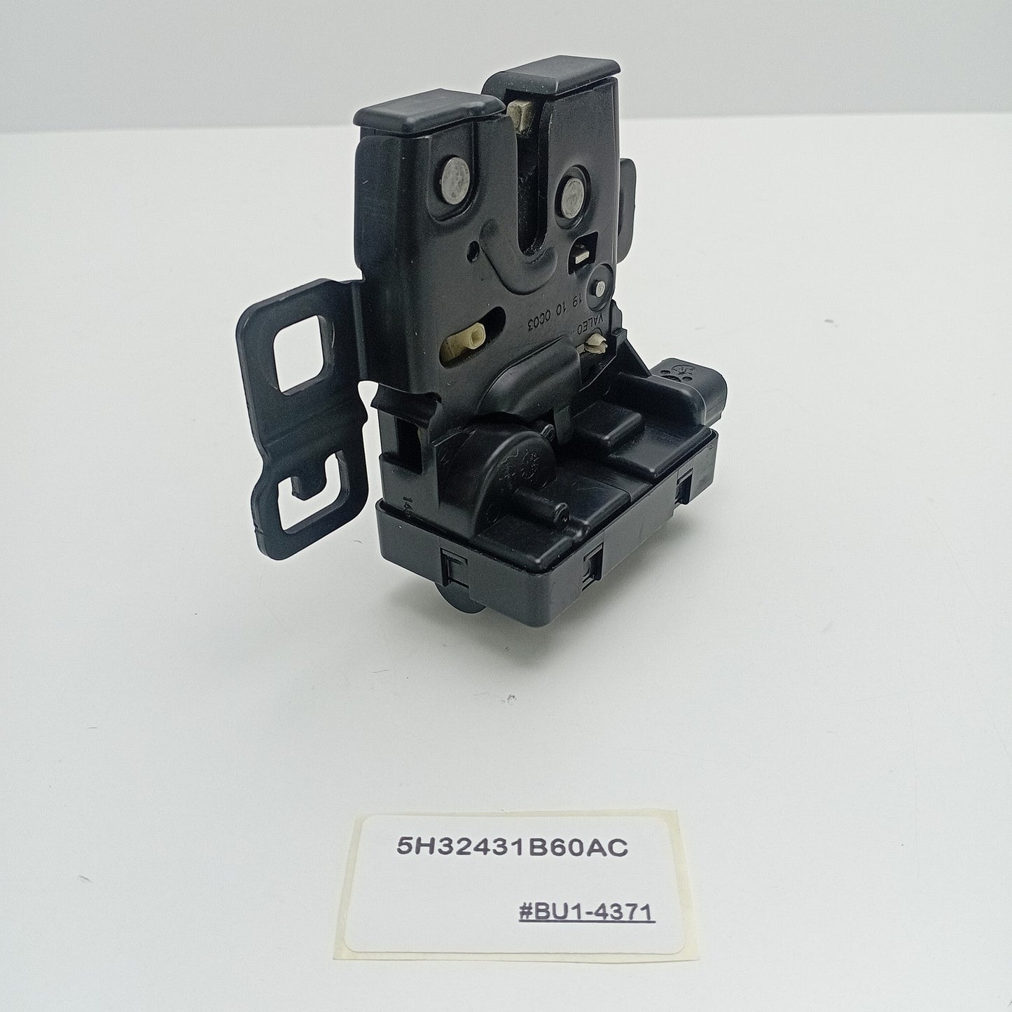 2005-2013 Land Rover Range Rover Sport Tailgate Lock Latch Actuator 5H32431B60AC