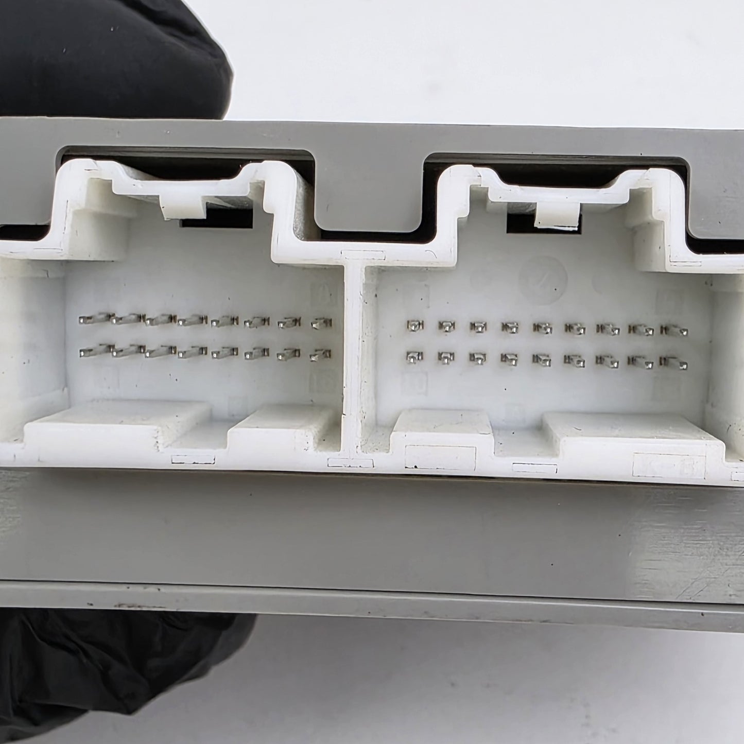 2013-2016 Cadillac SRX Headlight Control Module 20836655