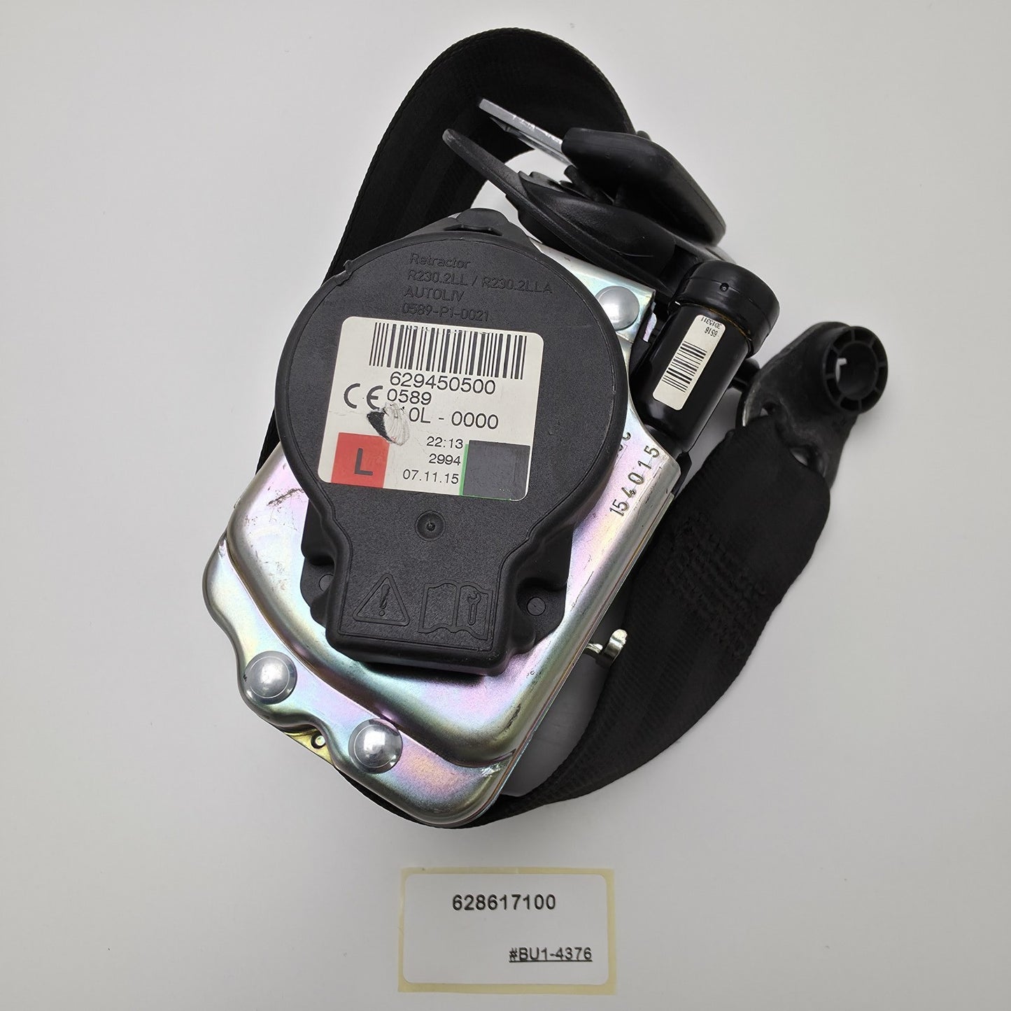2015-2019 Land Rover Discovery Sport FRONT SEAT BELT 628617100