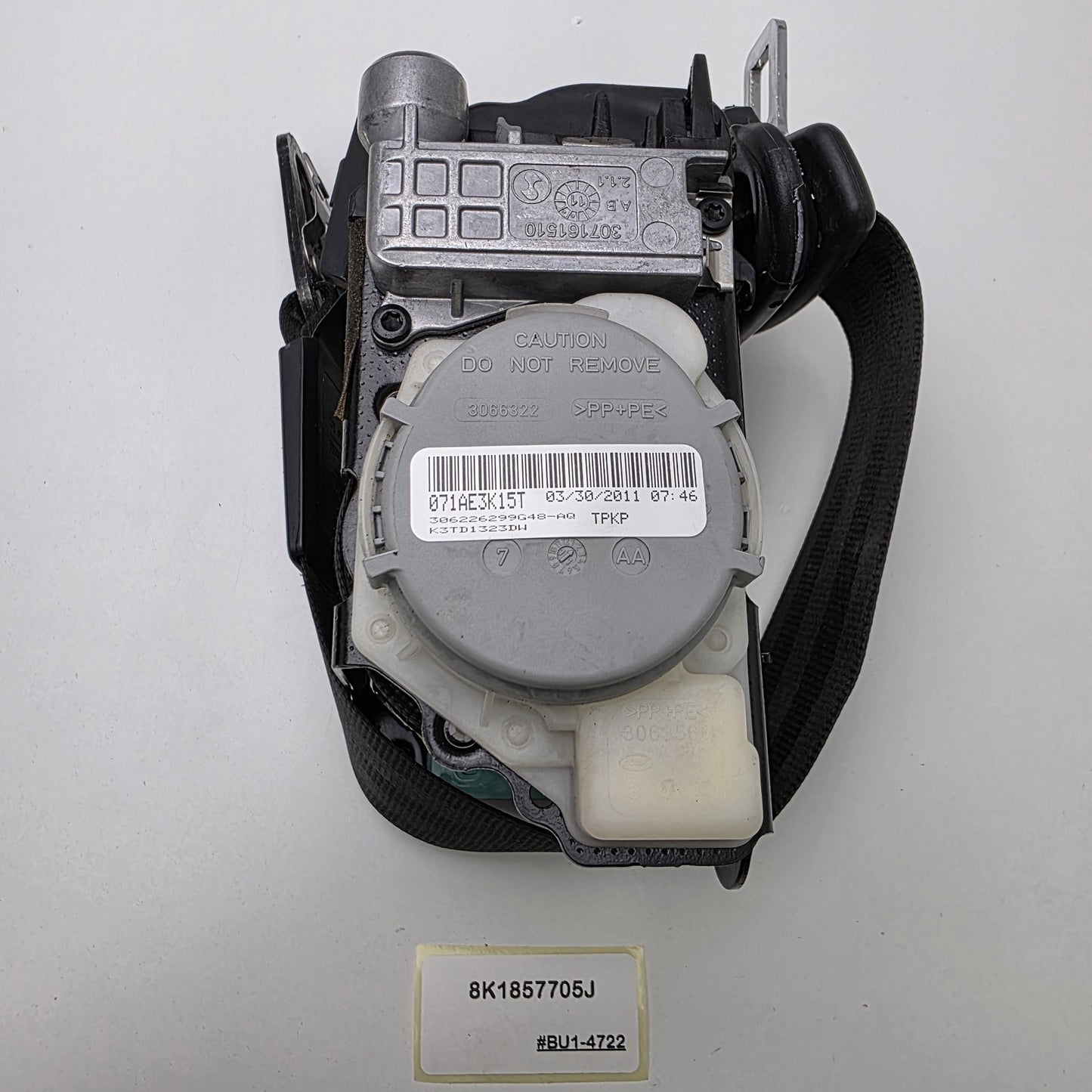 2009-2016 Audi allroad Front Left Seat Belt 8K1857705J