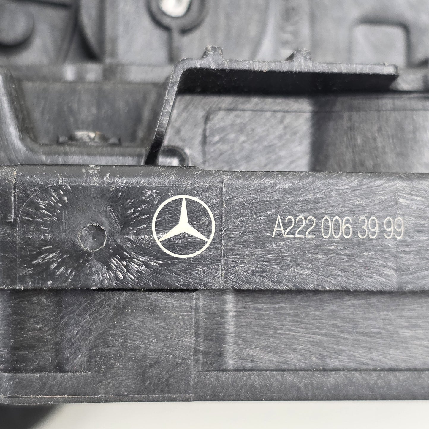 2018-2022 Mercedes-Benz C-Class W205 Front Door Lock Mechanism A2220063999