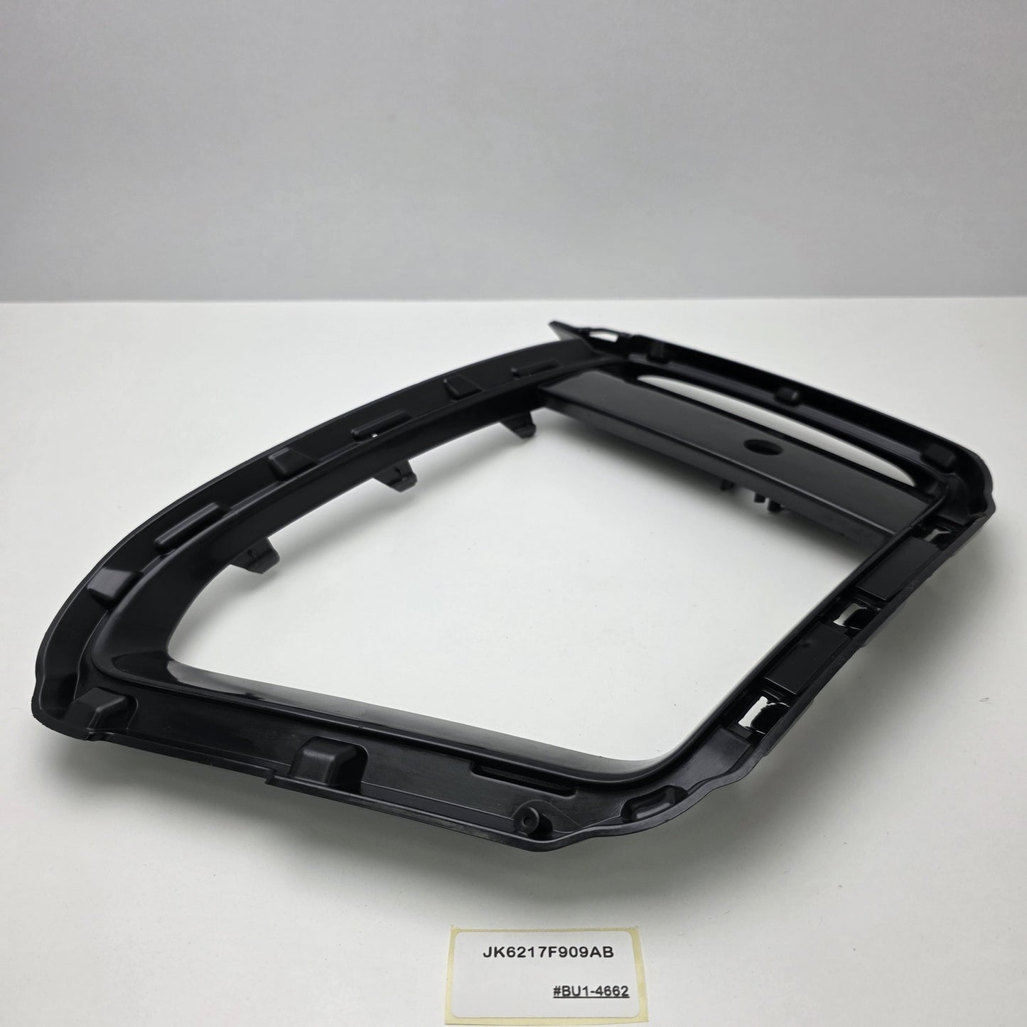 2018-2022 Land Rover Range Rover Sport L494 Front fog light trim JK6217F909AB