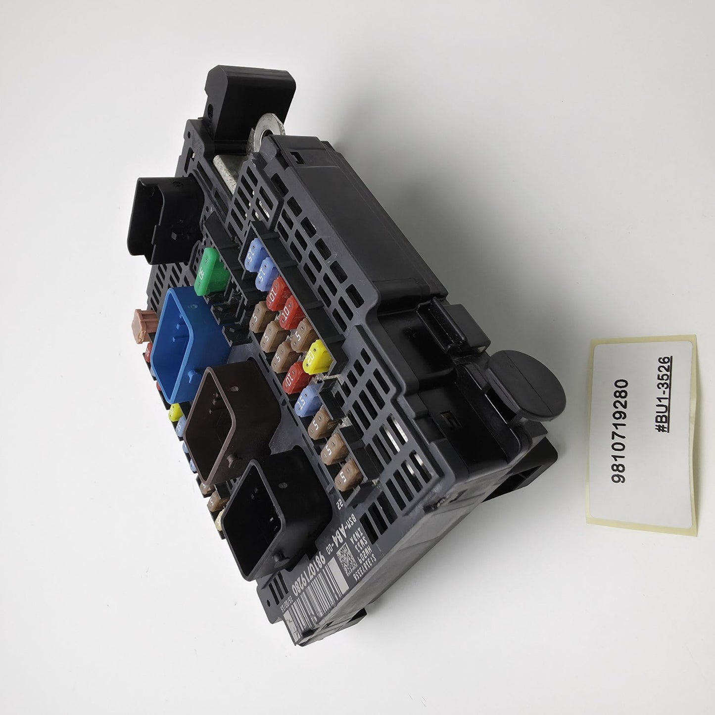 2011-2015 Peugeot 508 Fuse Box Central Control Unit BSM AB4 9810719280