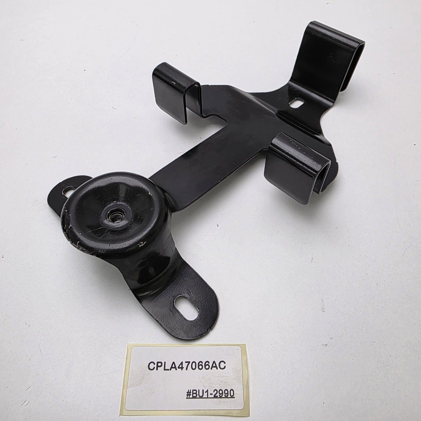 2012-2022 Land Rover Range Rover L405 SPARE WHEEL HOLDER BRACKET CPLA47066AC
