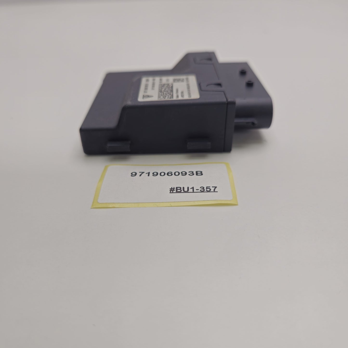 2017-2023 Porsche Panamera CONTROL UNIT FUEL PUMP CONTROLLER 971906093B