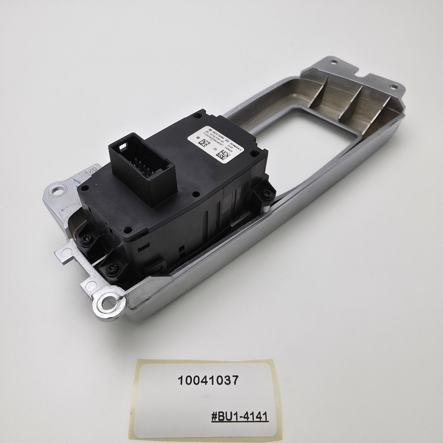 2011-2014 BMW X3 Parking Brake Switch 10041037