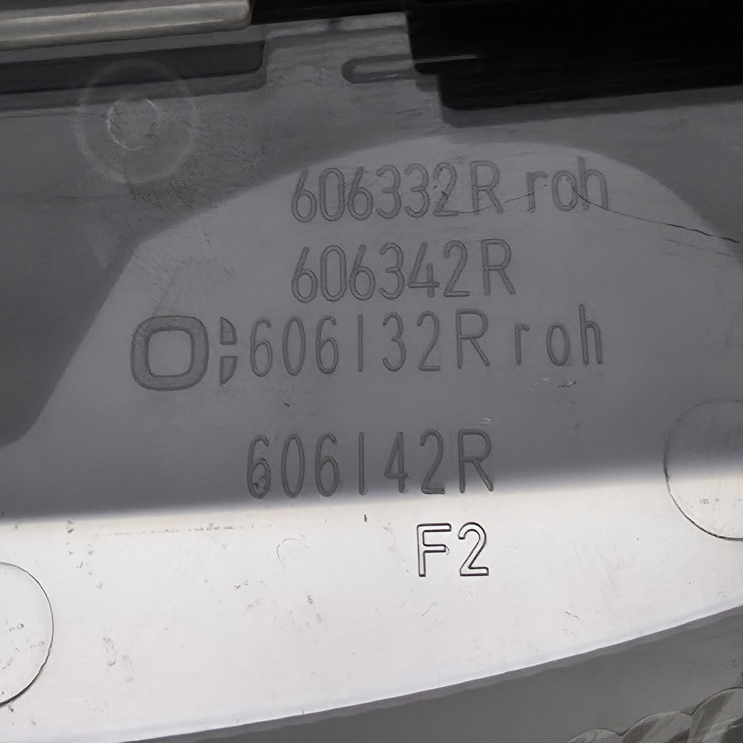 2009-2016 Mercedes-Benz W212 LED Daytime Running Light Right A2049069000