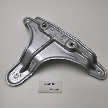2007 Volkswagen Touareg Rear Door Window Regulator Mount Bracket 7L5839361