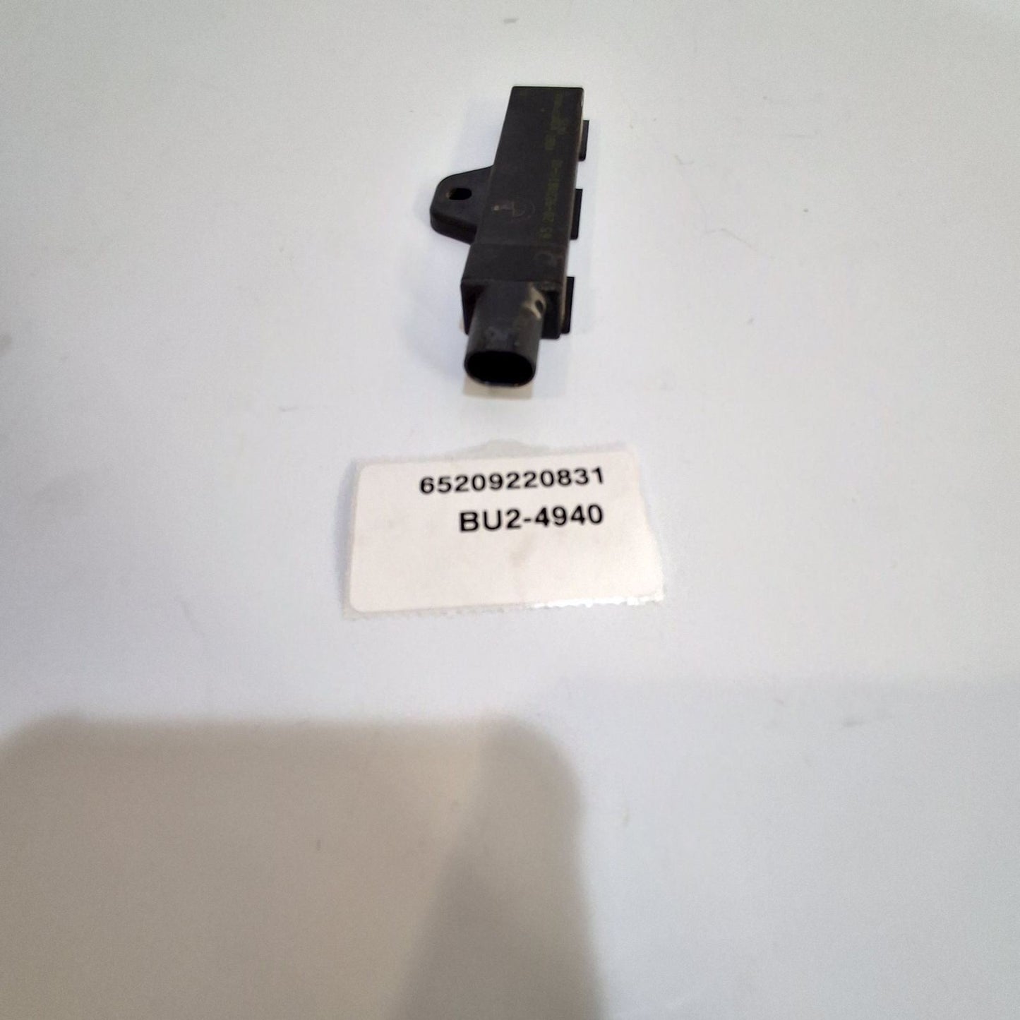 2009-2023 BMW X3 Keyless Entry Antenna 65209220831