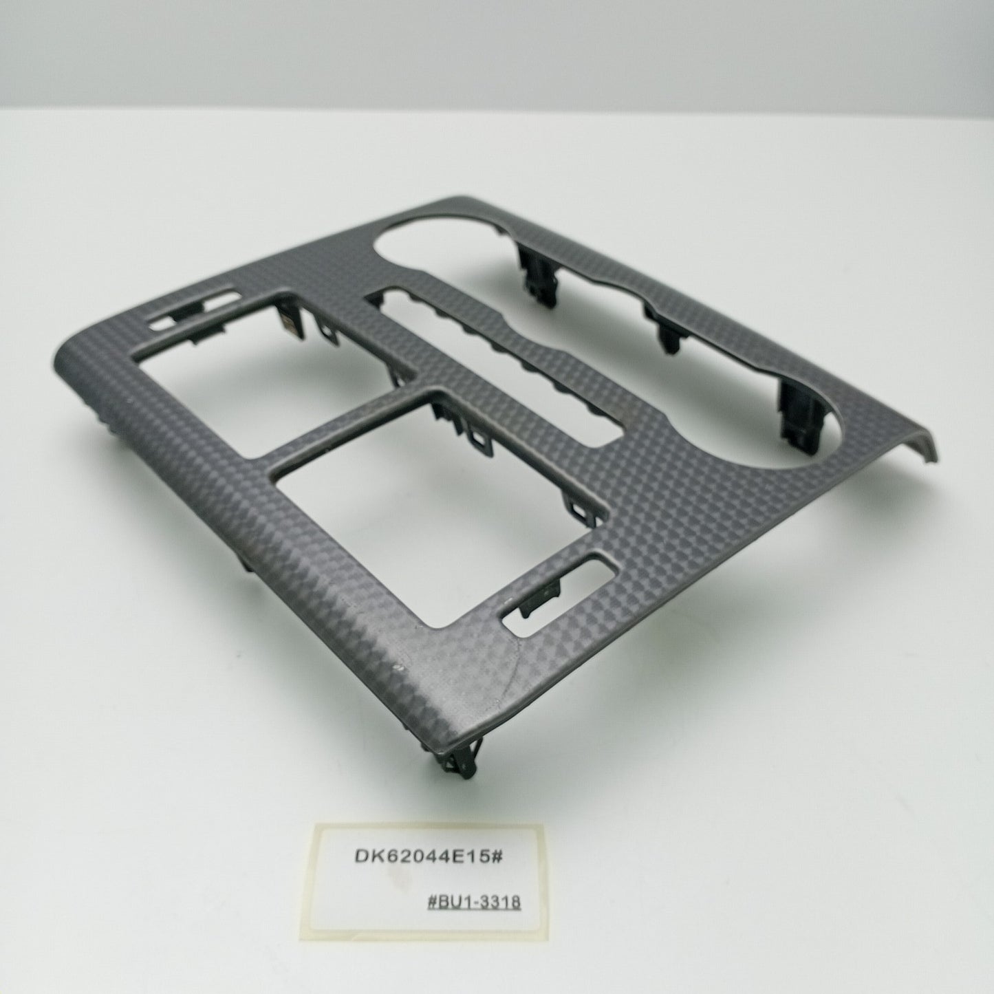 2013-2022 Land Rover Range Rover Sport REAR CENTRE AIR VENT CONSOLE DK62044E15