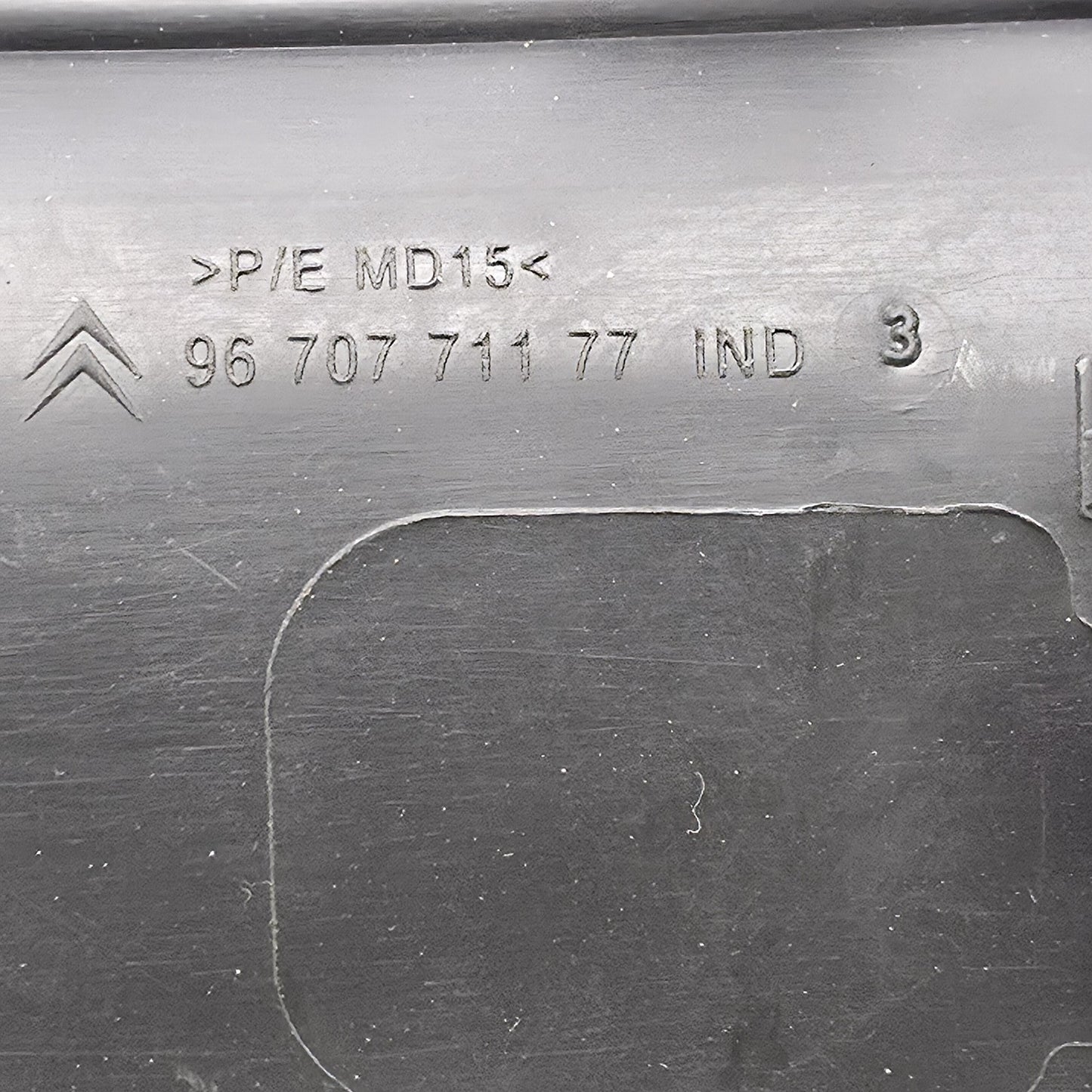 2006-2012 Peugeot 207 Molding 9670771177