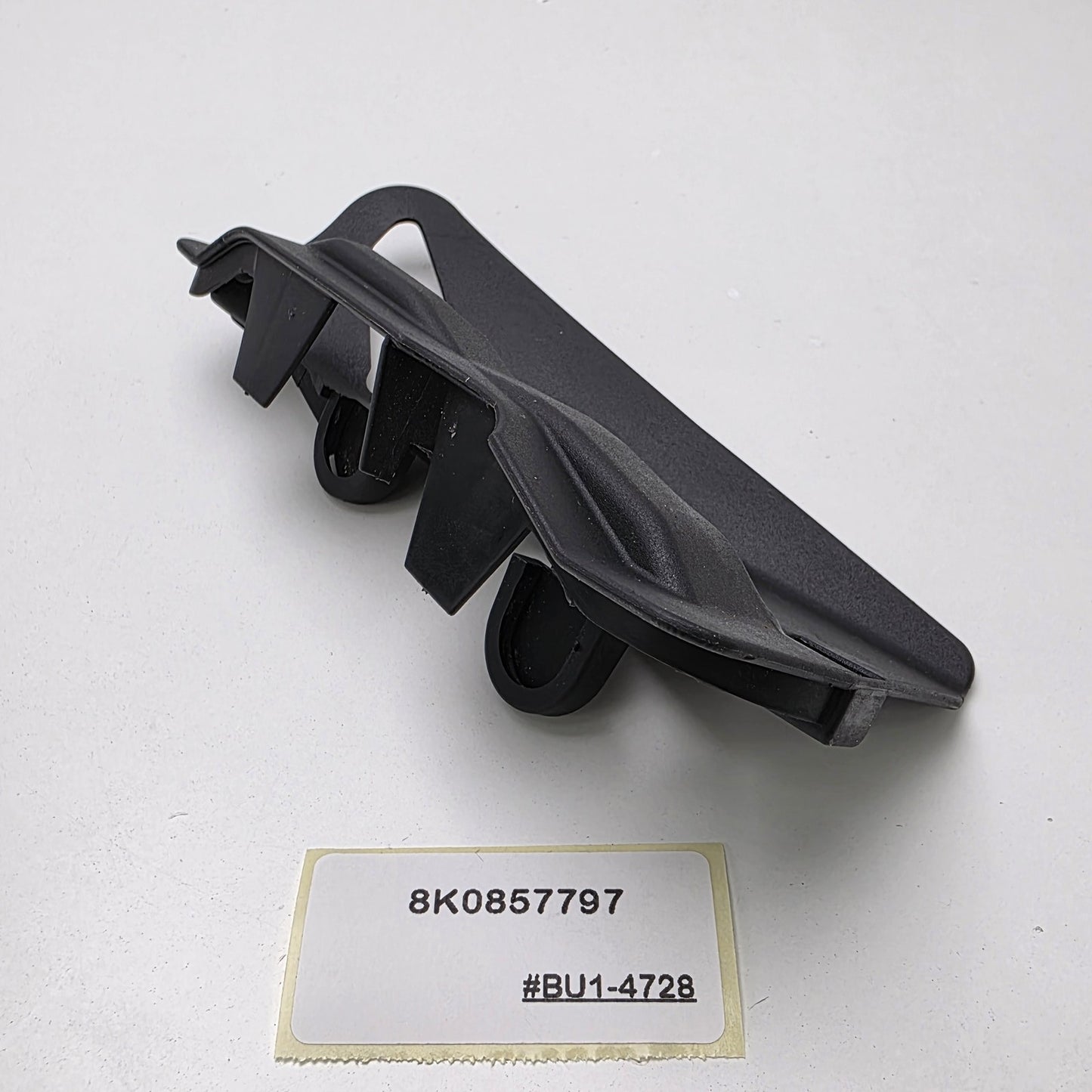 2007-2016 Audi A4 REAR SEAT BELT BUCKLE 8K0857797