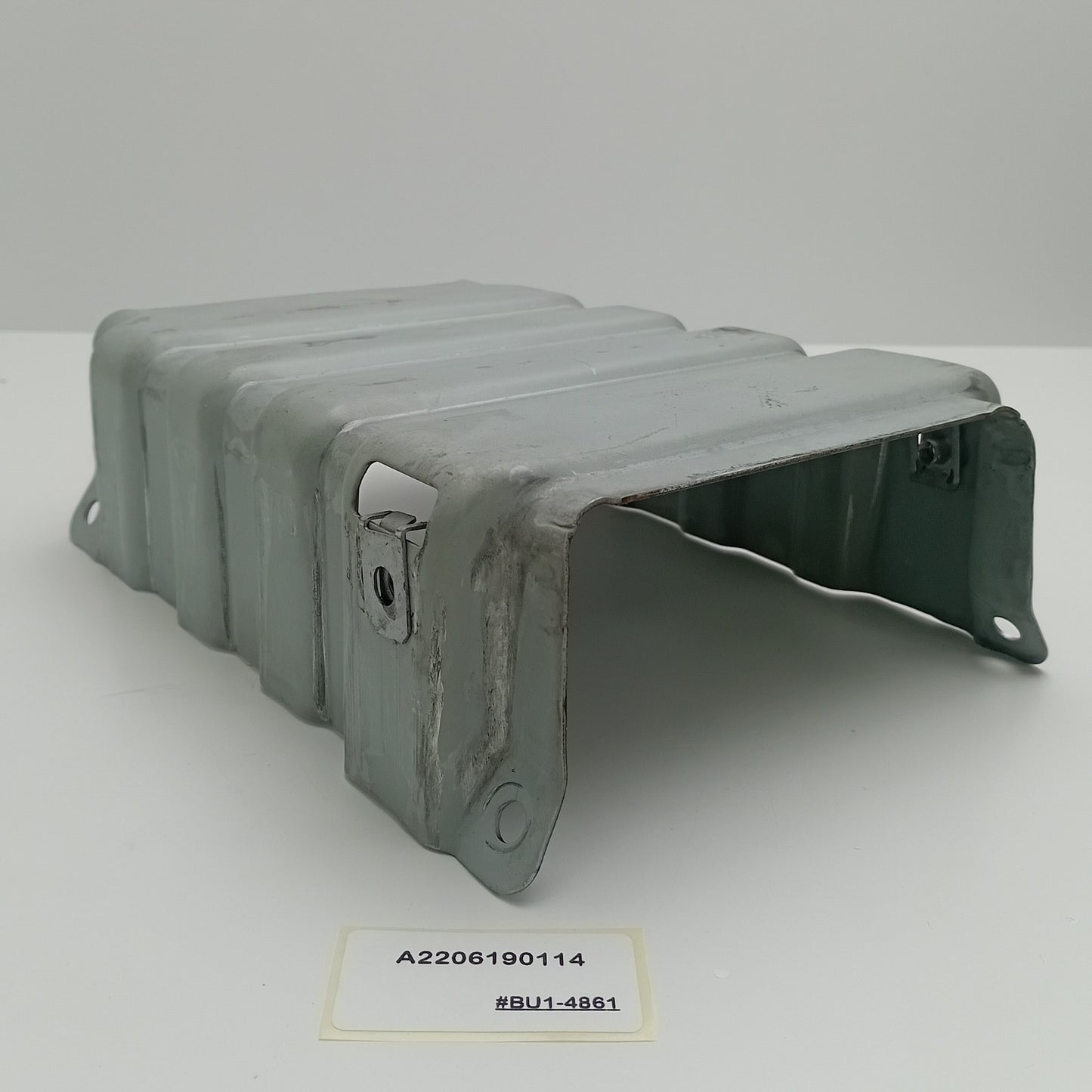 1998-2006 Mercedes-Benz S-Class W220 Center Console Bracket A2206190114