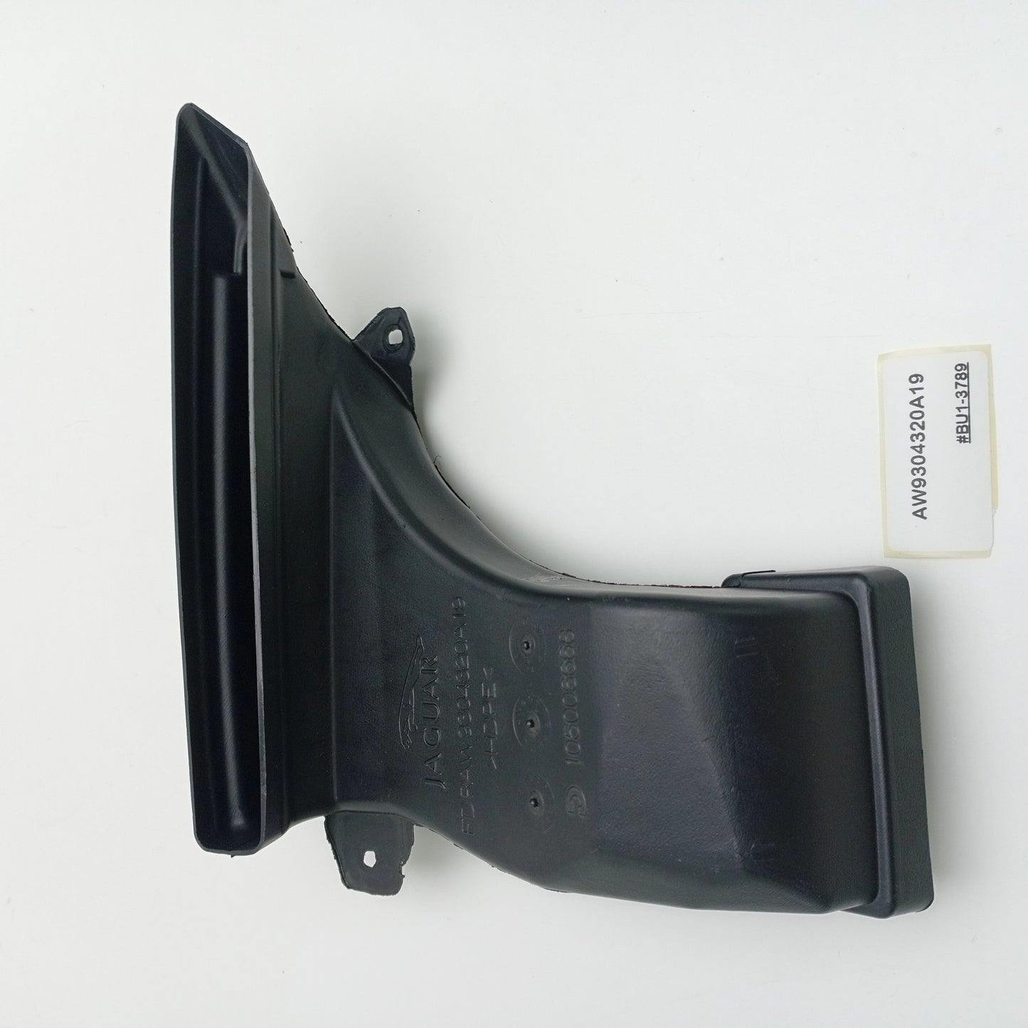 2009-2019 Jaguar XJ X351 CONSOLE AIR INTAKE AW9304320A19