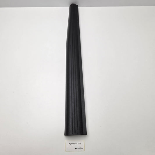 2002-2009 Mercedes-Benz E-Class Front Right Door Sill Entry Trim A2116801835