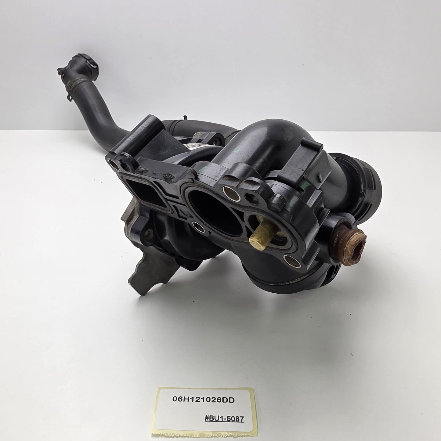 2009-2015 Volkswagen EOS Water Pump Assembly 06H121026DD