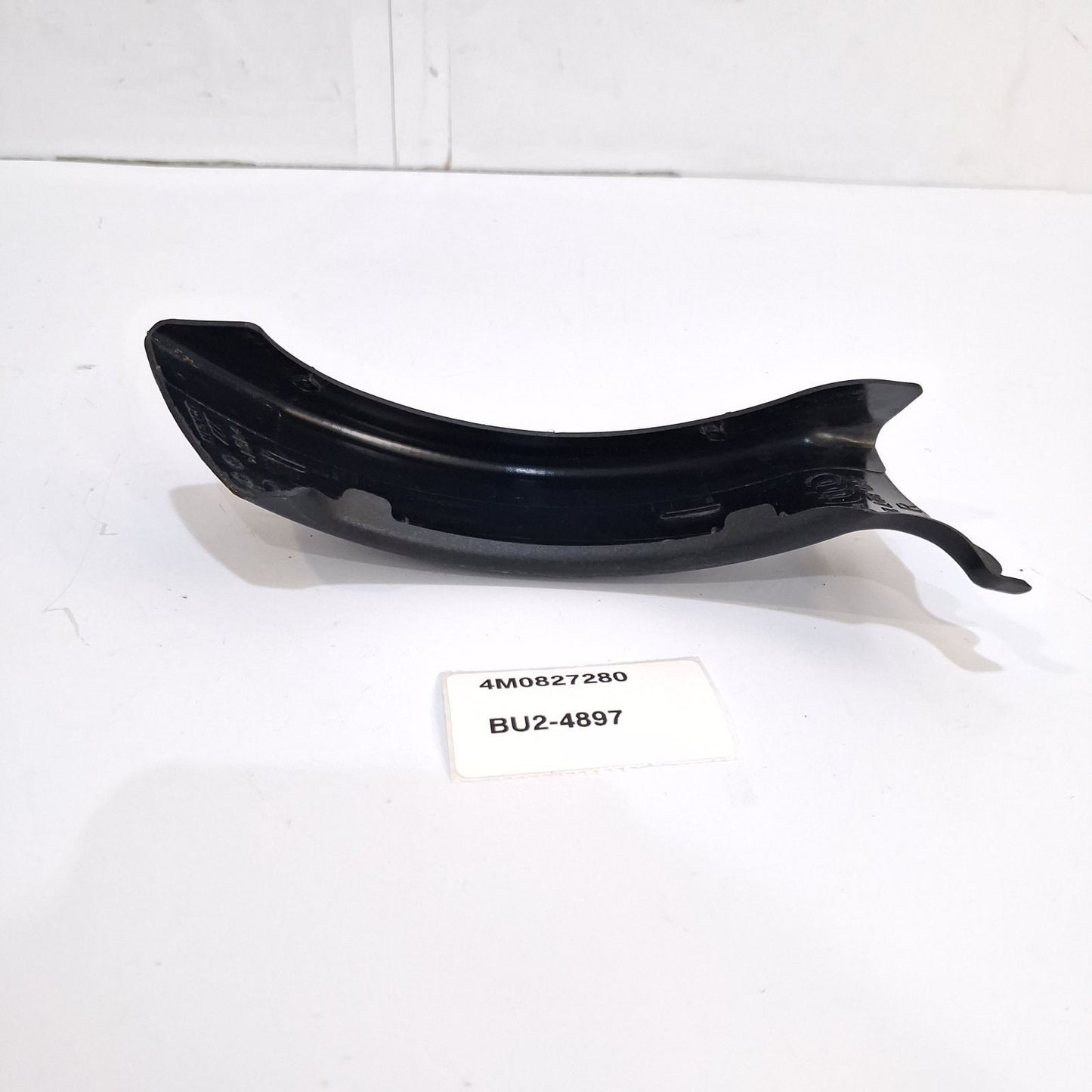 2020-2025 Audi SQ7 Liftgate Hinge Cover 4M0827280