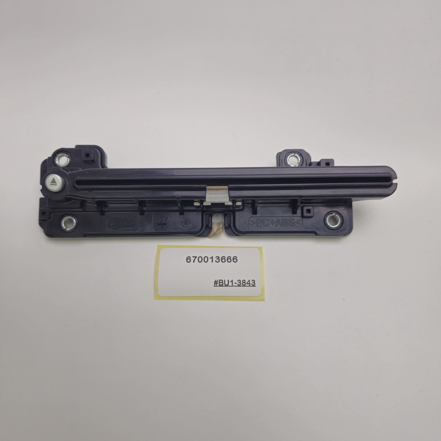 2014 Maserati Quattroporte CD Drive Control Unit 670013666