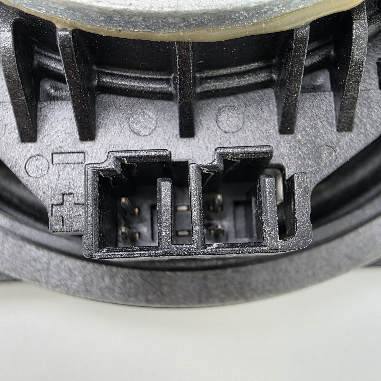 2009-2015 BMW F02 Mid Range Speaker 9141501