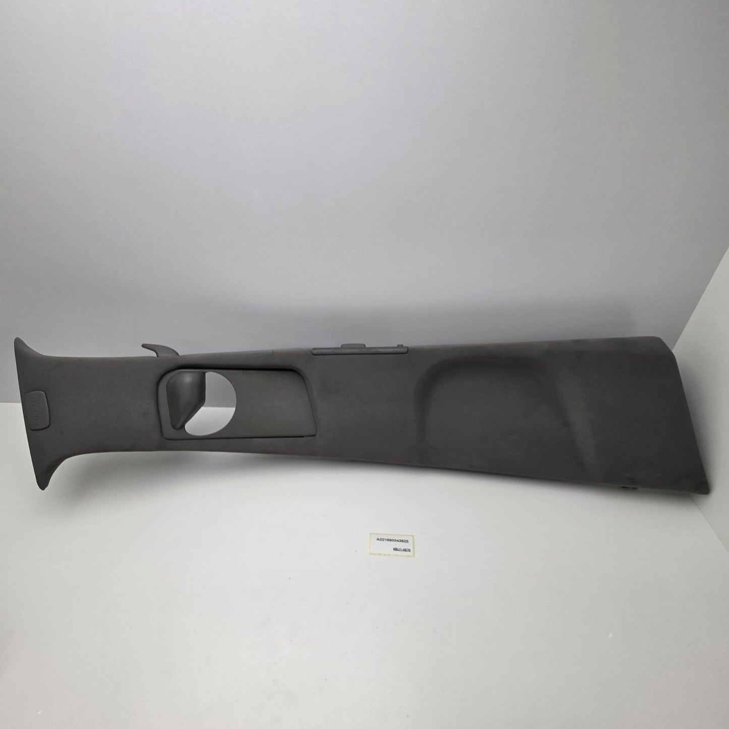 2005-2013 Mercedes-Benz S-Class Right Side B Pillar Seatbelt Trim A221690043625