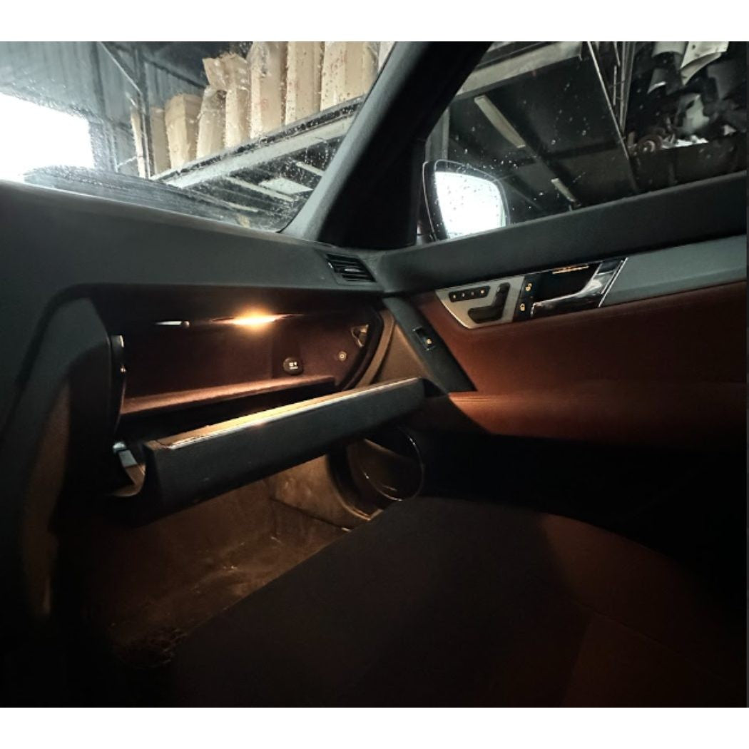 2007 Mercedes-Benz C350 AMG Air Duct A2048300023